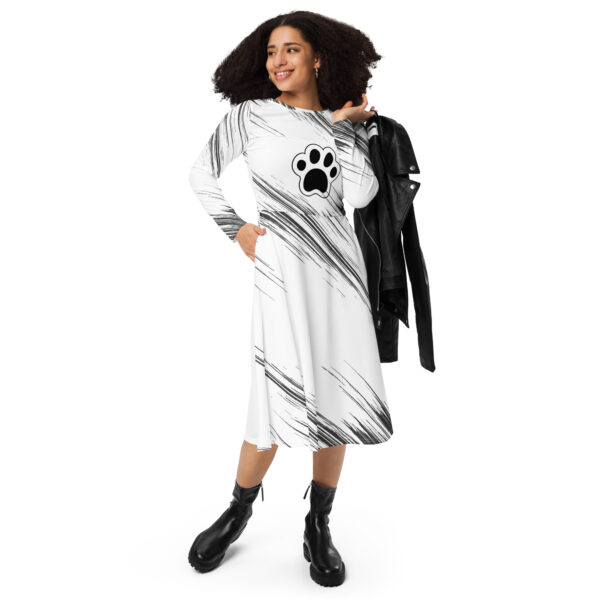 Langärmliges Midikleid mit Allover-Druck Pfotenliebe